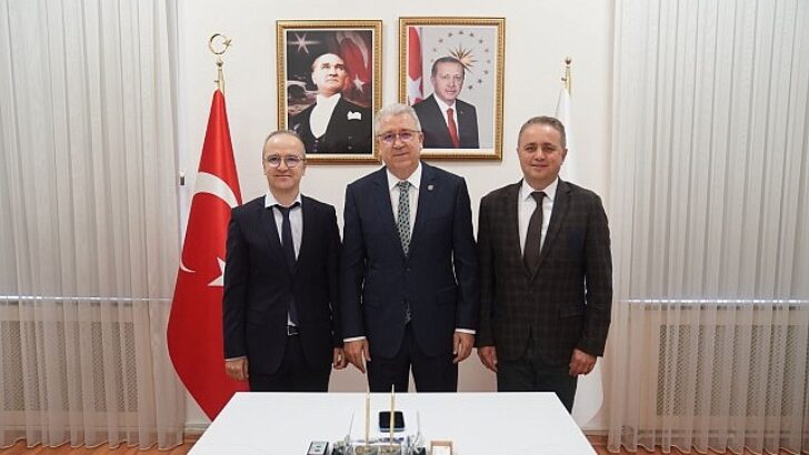 Bu proje ile Parkinson hastalarının yürümelerini destekleyecek taşınabilir uygulama geliştirilecek