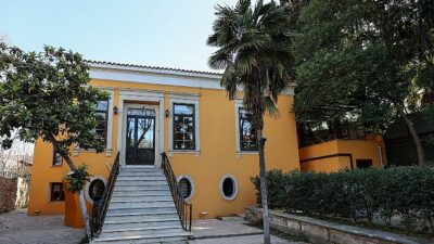Buca’nın Cumhuriyet Kütüphanesi uğrak noktası oldu