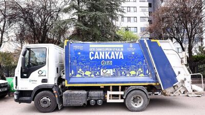 Çankaya’da dokuma atıkları için yeni kumbaralar hizmete sunuldu.