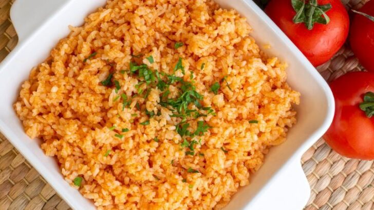 Domatesli Pirinç Pilavı