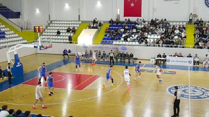 Ege Üniversitesi DAÇKA Playoff’a Galibiyetle Başladı