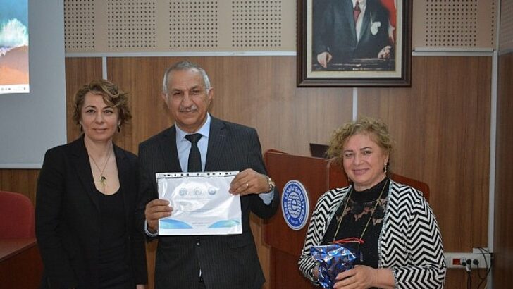 Ege Üniversitesinde nano materyaller ve yüksek dayanımlı betonlar semineri düzenlendi