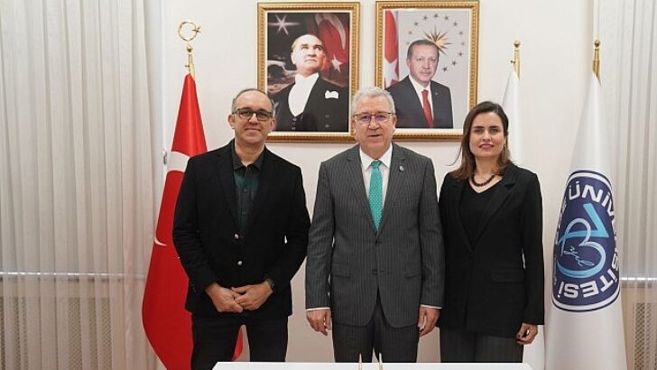Egeli bilim takımı romatizmal hastalıkların tedavi sürecini destekleyen termal eldiven