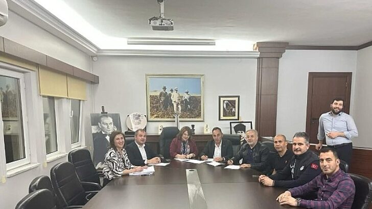 Gençay müjdeyi verdi, belediyede en düşük işçi maaşı 38.023 tl oldu