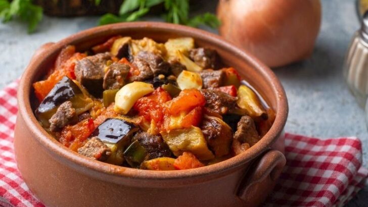 Güveçte Orman Kebabı