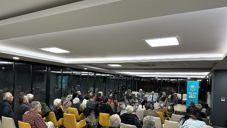 Huzurevi sakinleri sağlıklı yaş almanın yollarını öğrendi