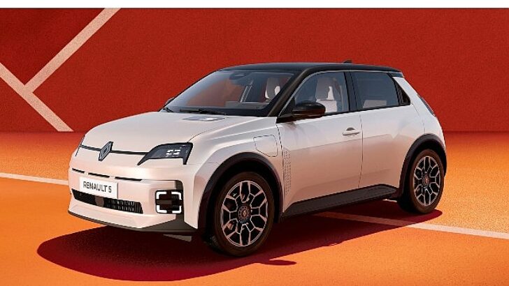 İkonik Renault 5, Roland-Garros’ya Özel olarak yeniden tasarlandı