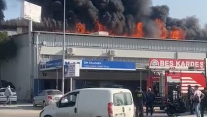 İzmir 4. Sanayi Sitesi’nde korkutan yangın: Alevler iş yerlerine de sıçradı!