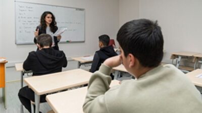 İzmir Büyükşehir Belediyesi’nden öğrencilere fiyatsız imtihan takviyesi