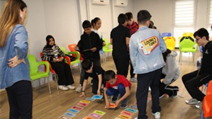 İzmir Çocuk Meclisi’nde ağır mesai