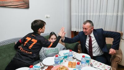 İzmitli Havva Naz’dan, Büyükakın’a davet