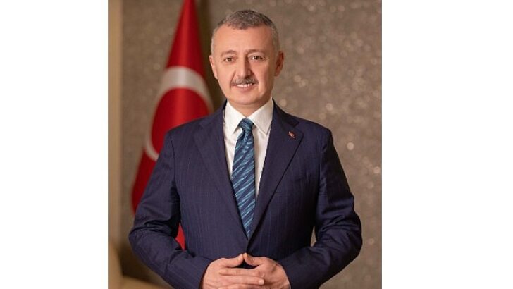 Kocaeli Büyükşehir Belediye Başkanı Doç.Dr.Tahir Büyükakın, 14 Mart Tıp Bayramı münasebetiyle bir ileti yayınladı