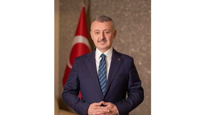 Lider Büyükakın: “Bu gece, insanlık için kurtuluş reçetesidir”