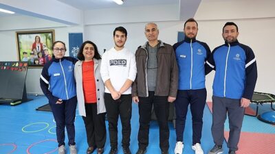 Lider Çerçioğlu, Otizmli Öğrencilere Dayanağını Sürdürüyor