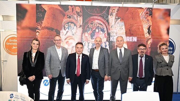 Lider Muhittin Böcek, Nürnberg Turizm Fuarı’na katıldı