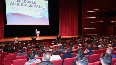 Lider Pekyatırmacı İşçisi ile Bayramlaştı: “Biz Büyük Bir Aileyiz”