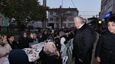 Lider Şadi Özdemir Gökçe Mahallesi’nde iftara katıldı