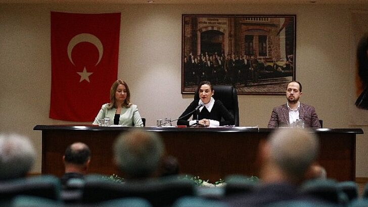 Lider Sengel’den 8 Mart vurgusu: “Kadın ömrün içinde mücadeledir”