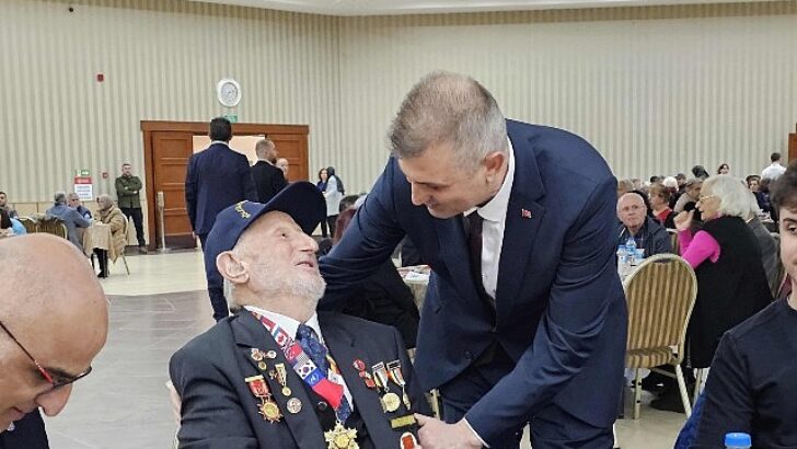 Lider Sezer Şehit ve Gazi aileleri ile iftar sofrasında bir ortaya geldi