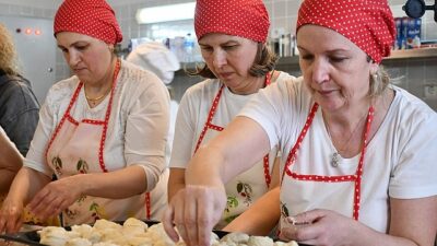 Lüleburgaz’da Balkan Lezzetleri Atölyesi başladı