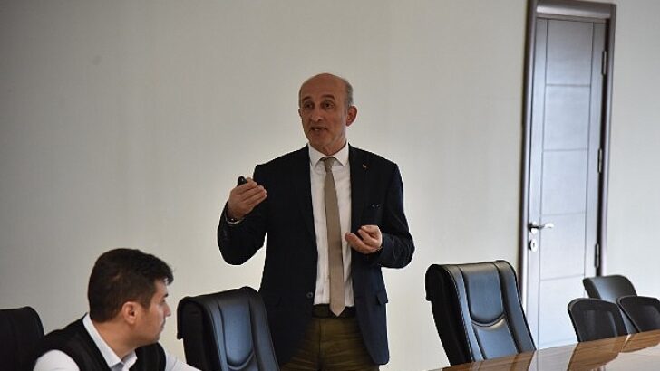 Maski, İş Sıhhati Ve Güvenliği İçin Toplandı