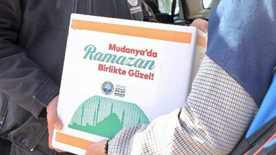 Mudanya Belediyesi’nden erzak dayanağı