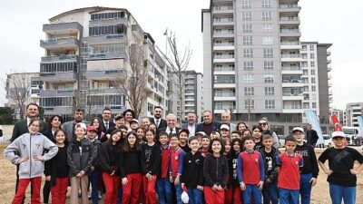 Nilüfer’de fidanlar toprakla buluştu
