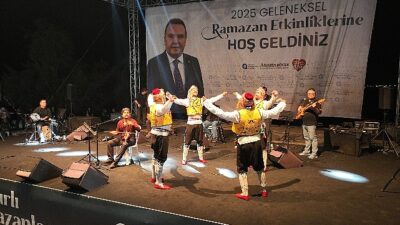 Ramazan etkinliklerinde Burdurlular ve Çanakkaleliler gecesi