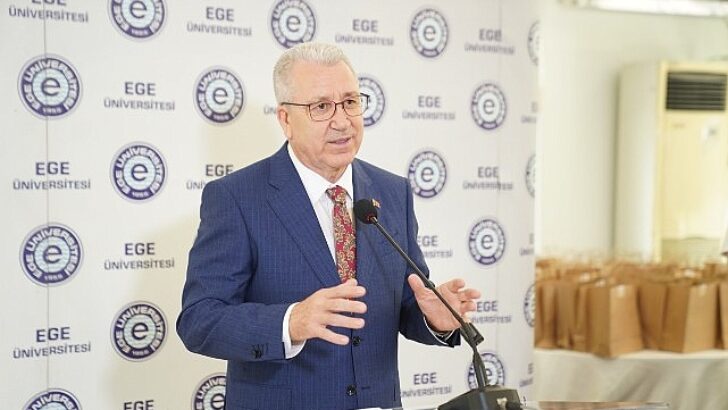 Rektör Budak, Ege Üniversitesi ailesinin Ramazan Bayramını kutladı