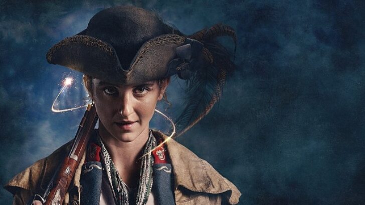 ‘Renegade Nell’in Yeni Kısımları 5 ve 12 Mart Çarşamba Günleri 21.30’da FX Ekranlarında İzleyicilerle Buluşuyor!