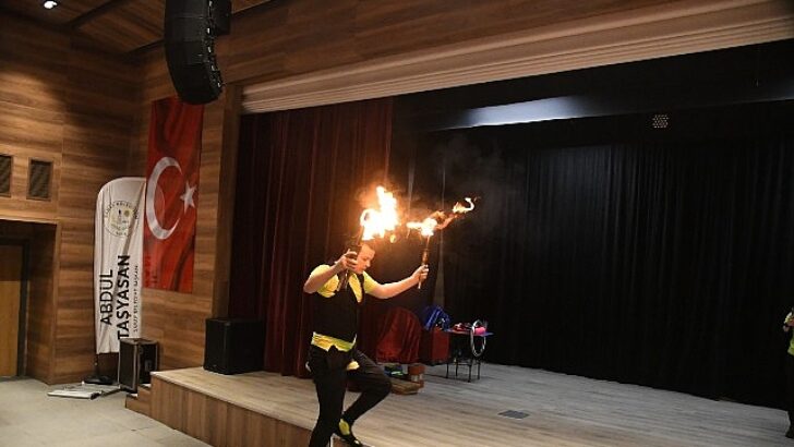 Saray’da Ramazan Sirki’ne ağır ilgi