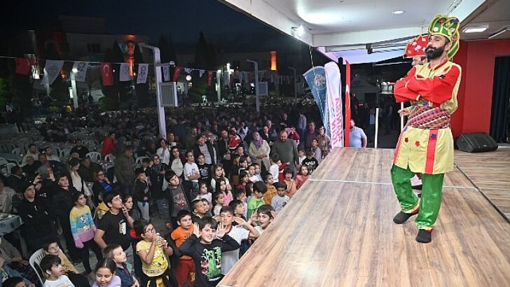 Selendi’de Ramazan’ın rahmeti Büyükşehir’in iftar sofrasında paylaşıldı