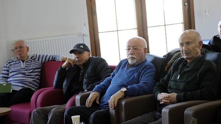 Yaş almış çankayalıların buluşma noktası: bahar konutları