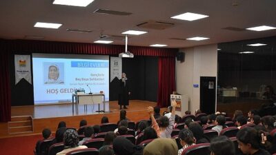 Yazar Fatma Öz Alpaydın Bilgi Evi Üyeleri’ İle Bir Araya Geldi