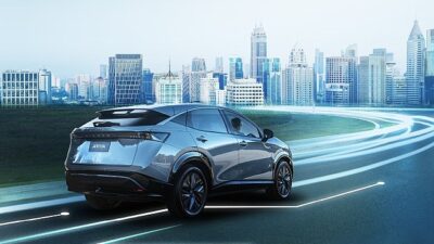 Yeni Kuşak “Elektrikli” Nissan Dedi