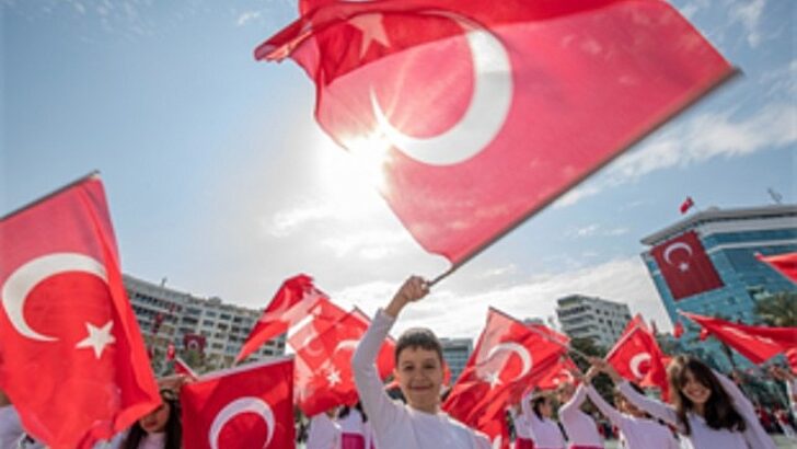 23 Nisan’da çocuk sevinci İzmir’i saracak