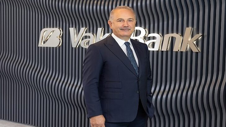 Abdi Serdar Üstünsalih Genel Müdürlük Misyonuna Devam Ediyor