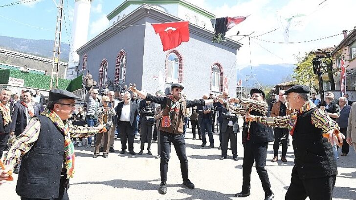 Asırlık köy düğünü Fetih Etkinlikleri’nde hayat buldu