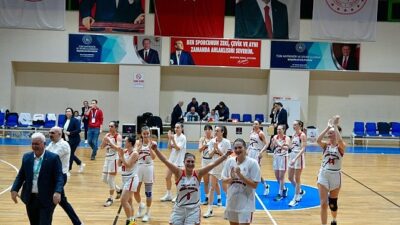 Aslan Yol Burhaniye Belediyespor Play-off’ta