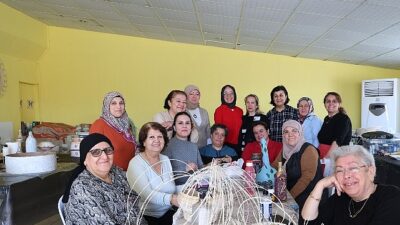 ATASEM ‘den bayanlara geri dönüşüm ürünleri kursu