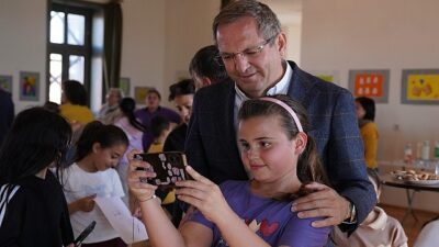Ayvalık’ta Klasik Oyunlarla Dolu Renkli Bir Gün