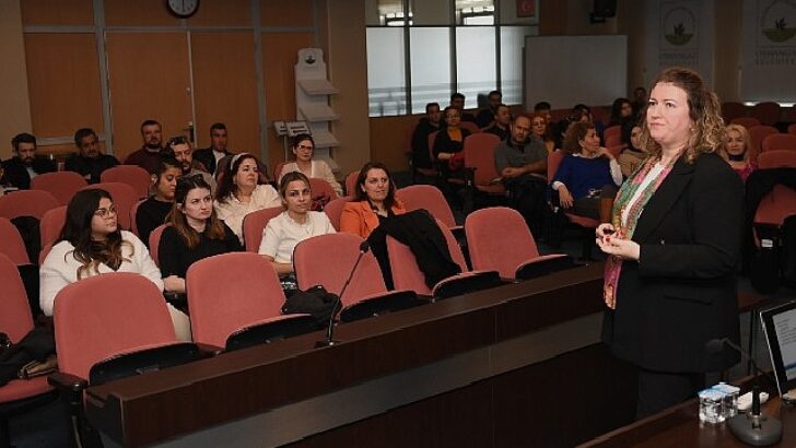Belediye personeline Toplumsal Cinsiyet Eşitliği eğitimi verildi