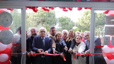 Burhaniye Belediyesi Emeklilerin Yanında