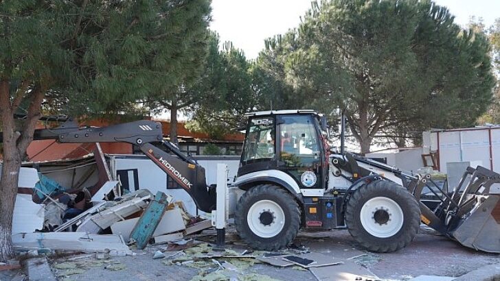 burhaniye’de kaçak yapılara geçit yok