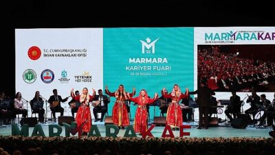 Büyükakın: Gençlerimize inanıyoruz, güveniyoruz