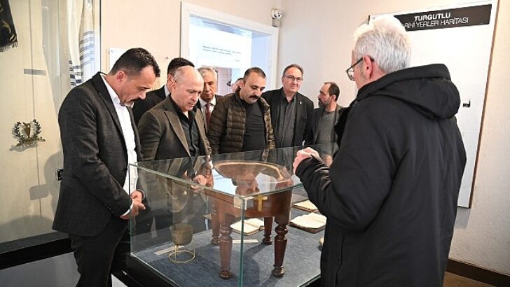 Büyükşehir Komiteleri Turgutlu’nun Turistik, Eğitim ve Kültürel Pahalarını İnceledi