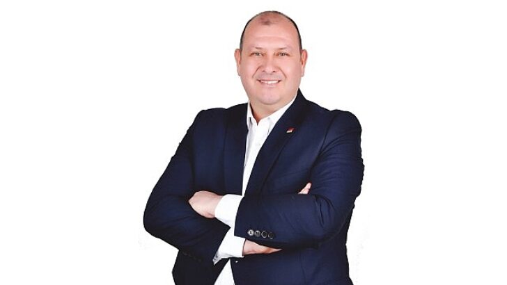 Can Dostlara Bayram Muştusu