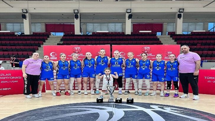 Canik Belediyespor Kulübü U14 Kız Basketbol Takımı Türkiye ikincisi oldu.