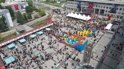 Çocukların bayramı Nilüfer’de büyük sevinçle kutlandı