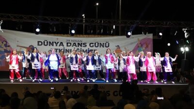 Dikili’de Dünya Dans Günü Coşkusu